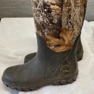 Habit Rubber Boots (not Muck)